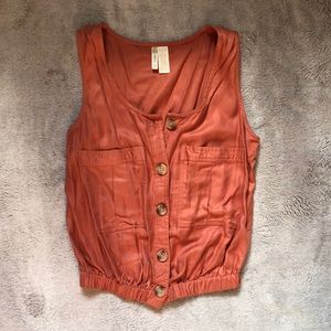 New with out tags. Japna summer blouse